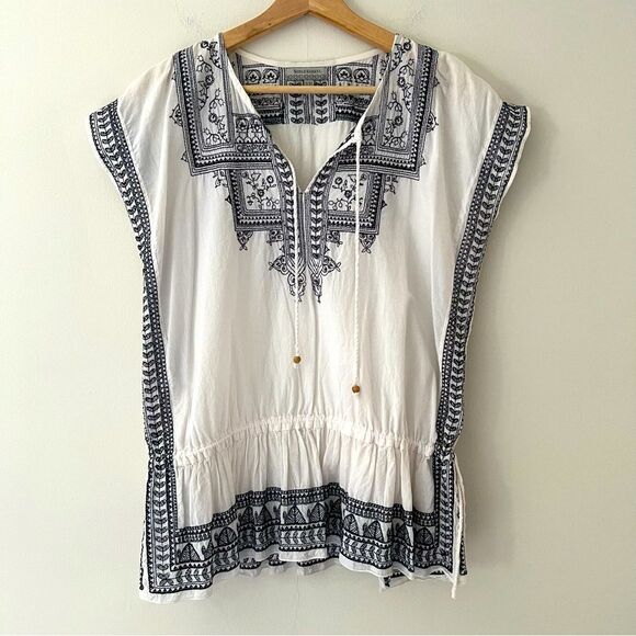 World Market Peasant Top Embroidered Blouse White Navy Size Small Boho Beach - Picture 1 of 9